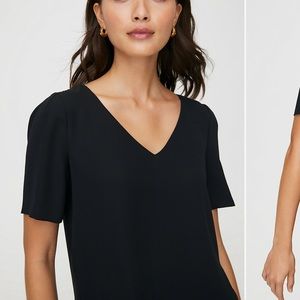 Aritzia Babaton Randy blouse size small